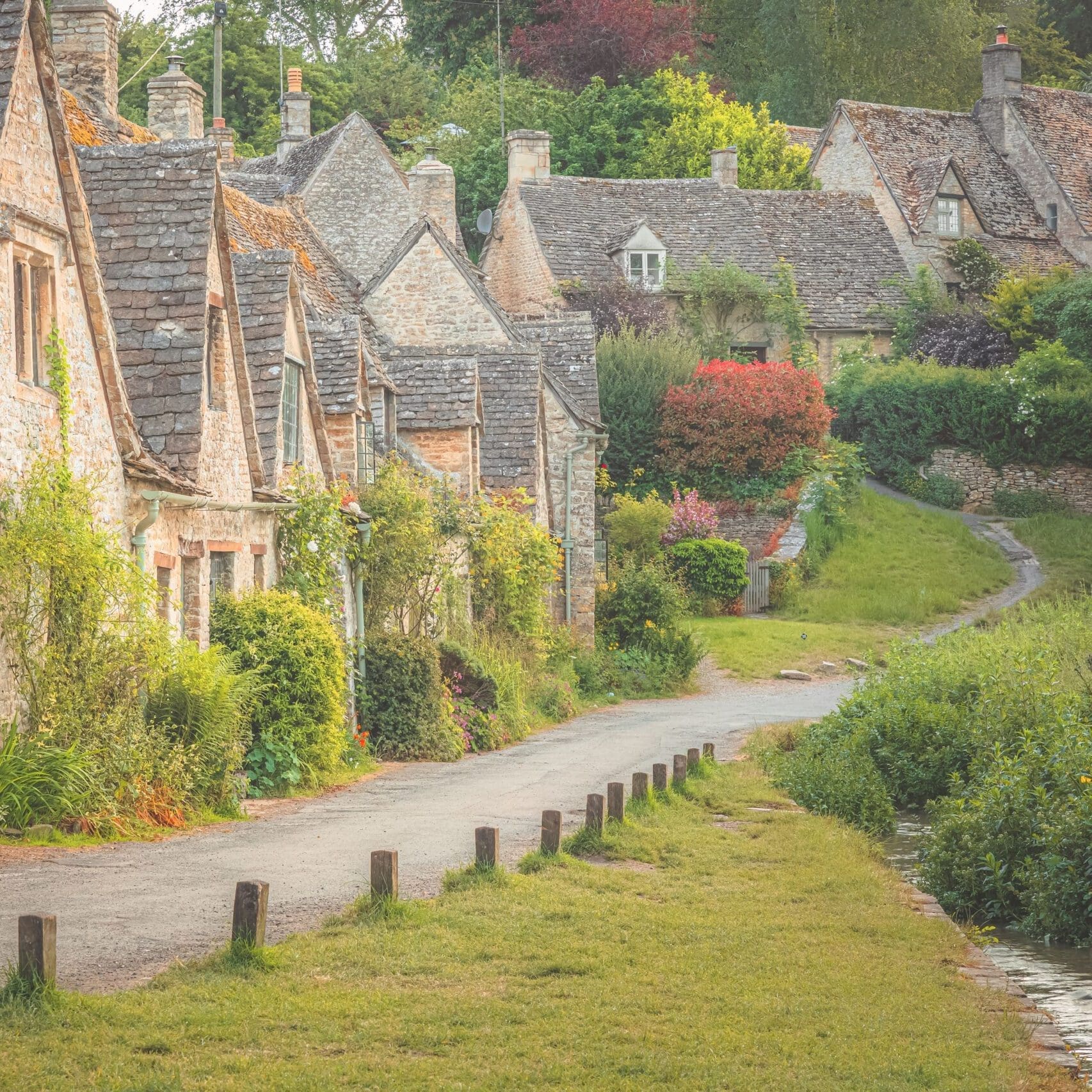 English estate cottages